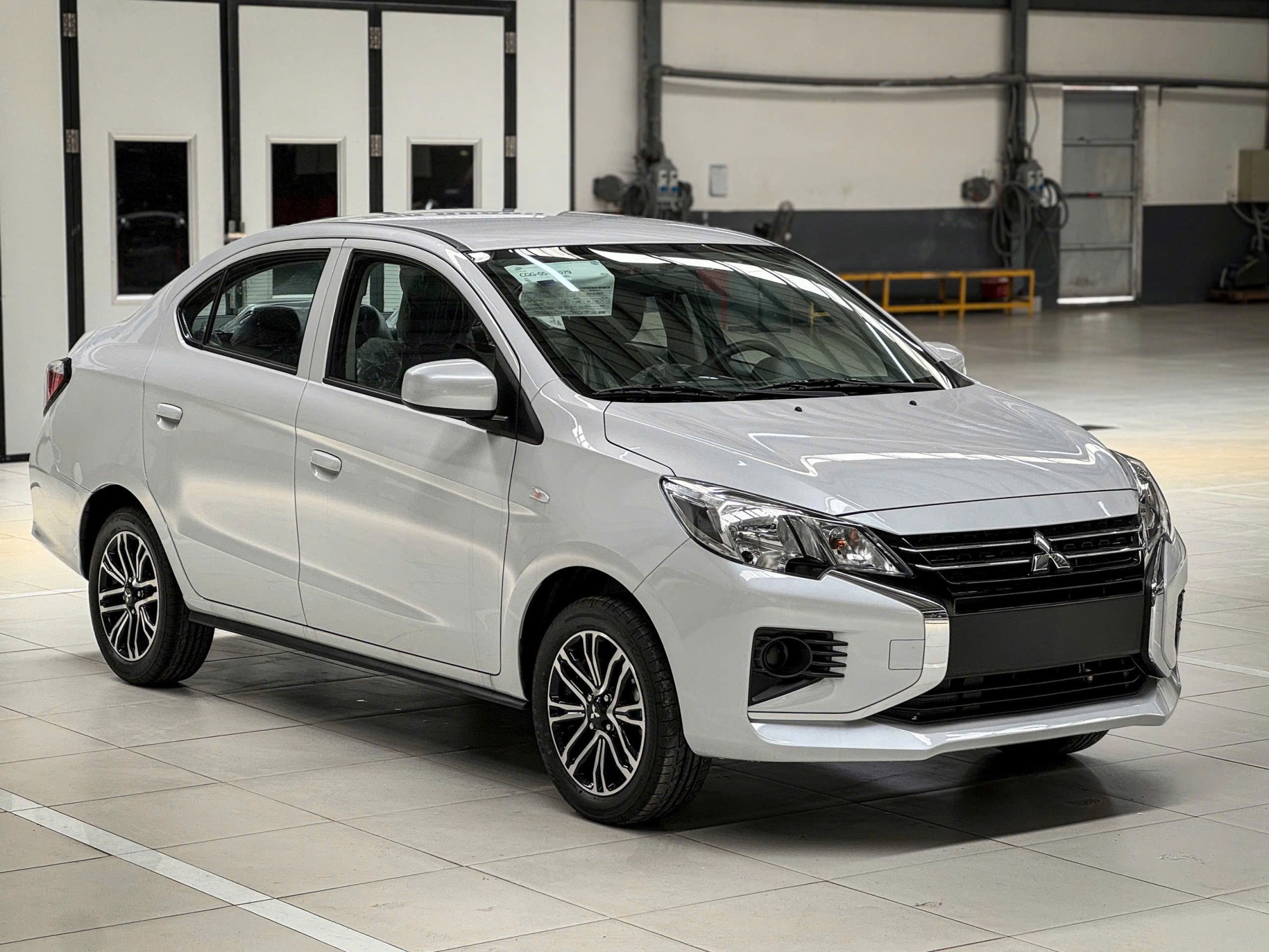 Giá 5 chỗ Mitsubishi Attrage lăn bánh Tây Ninh
